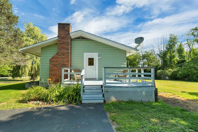 15 Tuttle Lane, Greenland, NH 03840