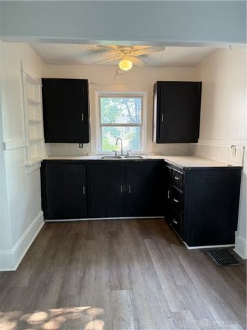 3805 Hoover Avenue, Dayton, OH 45402