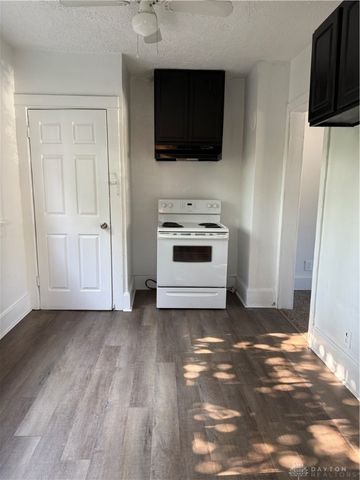 3805 Hoover Avenue, Dayton, OH 45402