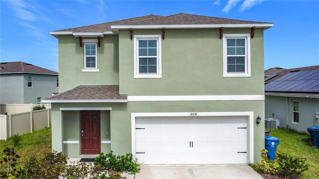 Image 1 of property listing at 1808 POST OAK DRIVE, Davenport, FL 33837