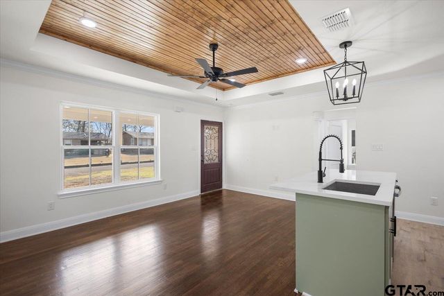 2014 N Winona, Tyler, TX 75702