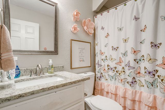 4017 Midway Road, Weatherford, TX 76085