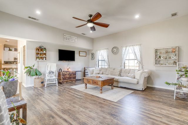 4017 Midway Road, Weatherford, TX 76085