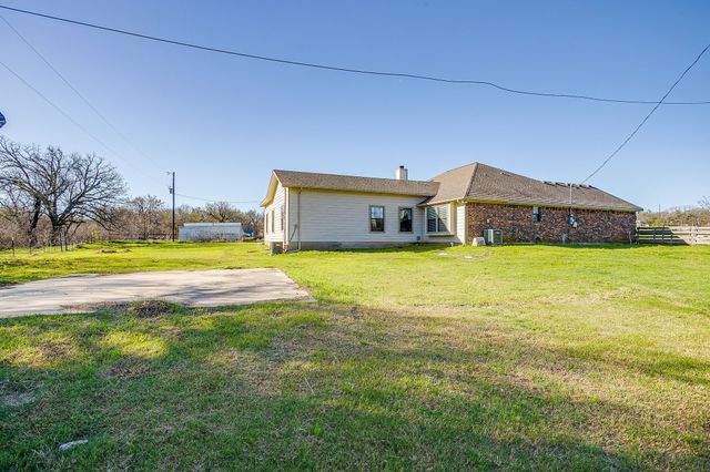 4017 Midway Road, Weatherford, TX 76085