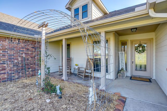 4017 Midway Road, Weatherford, TX 76085