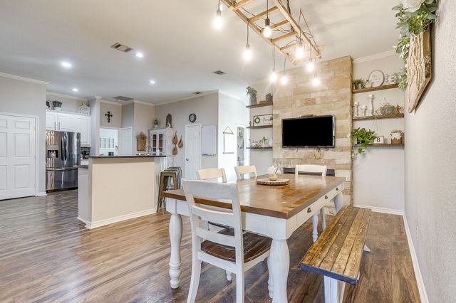 4017 Midway Road, Weatherford, TX 76085