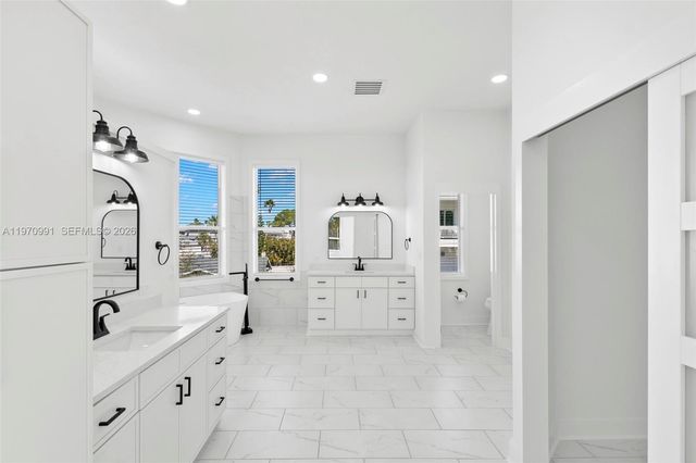 606 Indiana Ave, Other City - In The State Of Florida, FL 34681