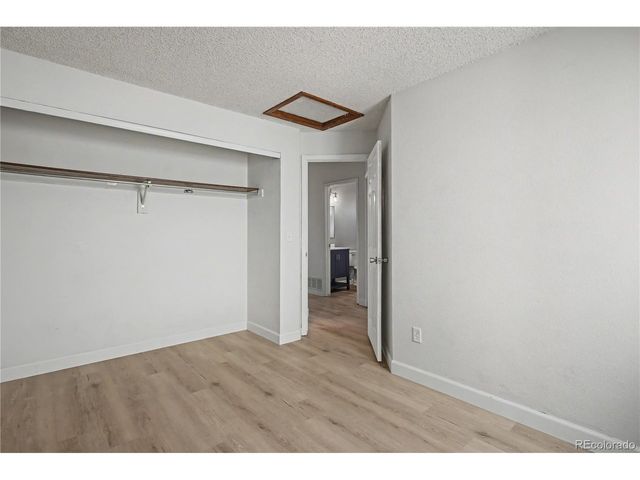 6169 Zenobia Ct, Arvada, CO 80003