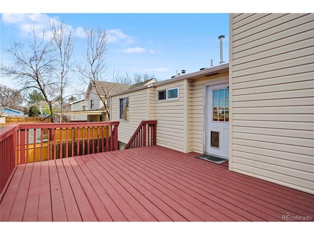6169 Zenobia Ct, Arvada, CO 80003