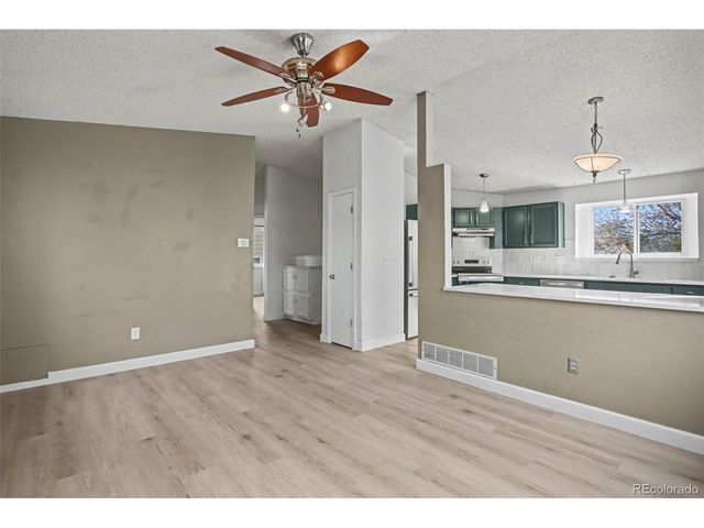 6169 Zenobia Ct, Arvada, CO 80003