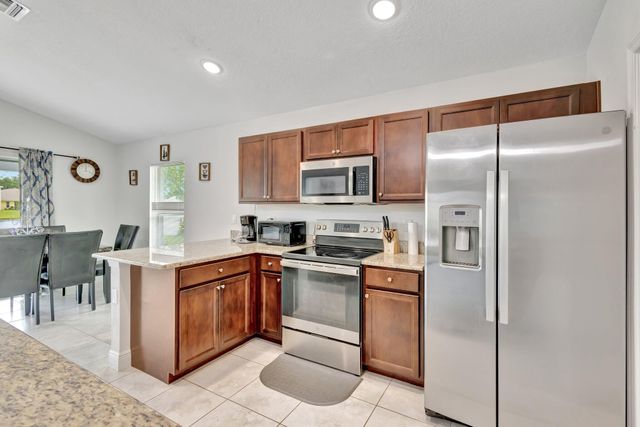 9709 Starboard Drive, Fort Pierce, FL 34945