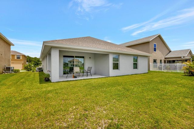 9709 Starboard Drive, Fort Pierce, FL 34945