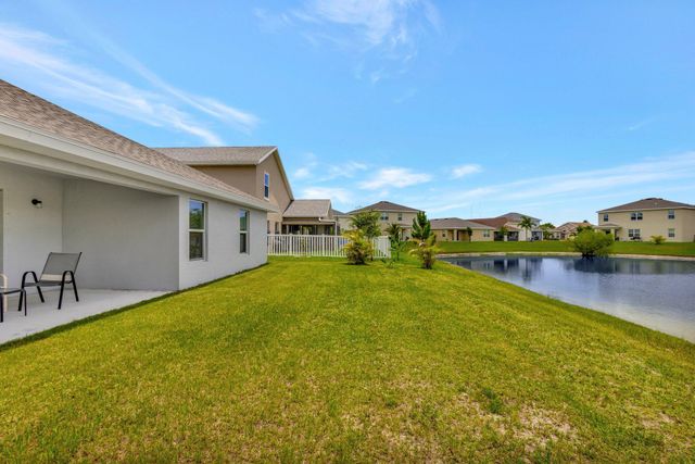 9709 Starboard Drive, Fort Pierce, FL 34945