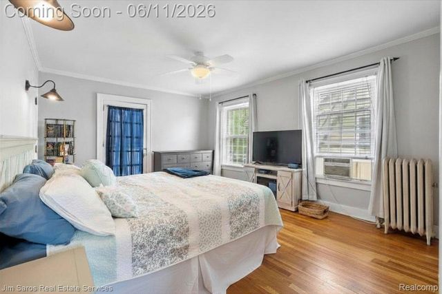 1215 Nottingham Road, Grosse Pointe Park, MI 48230