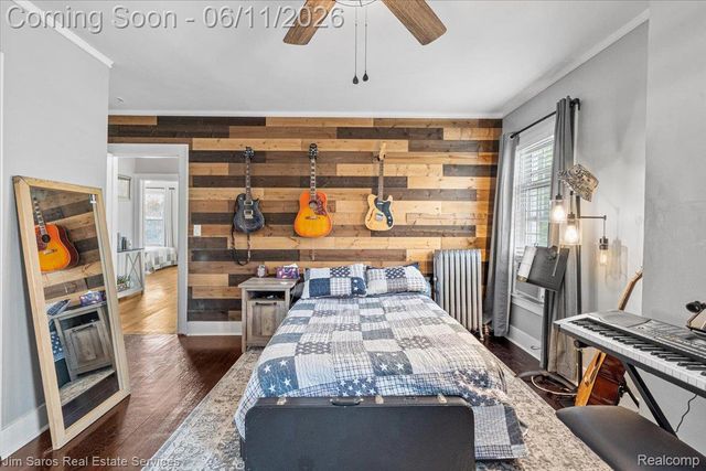 1215 Nottingham Road, Grosse Pointe Park, MI 48230