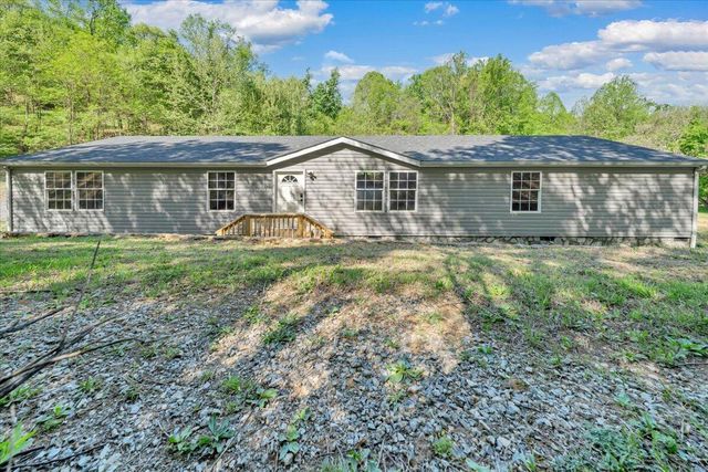 2781 Johnson School RD, Thaxton, VA 24174
