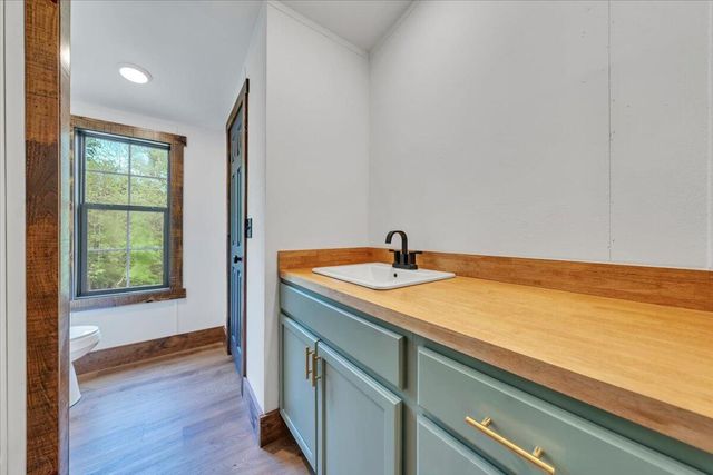 2781 Johnson School RD, Thaxton, VA 24174