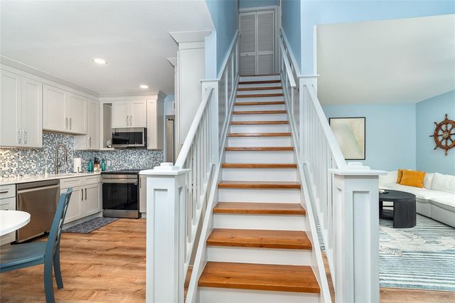 6005 N BEACH ROAD 16, Englewood, FL 34223