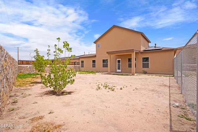 618 Rafael Marmolejo Street, Socorro, TX 79927