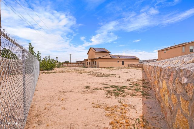 618 Rafael Marmolejo Street, Socorro, TX 79927