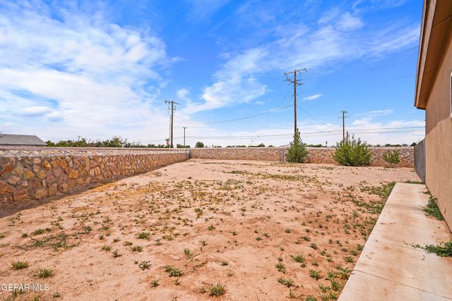618 Rafael Marmolejo Street, Socorro, TX 79927