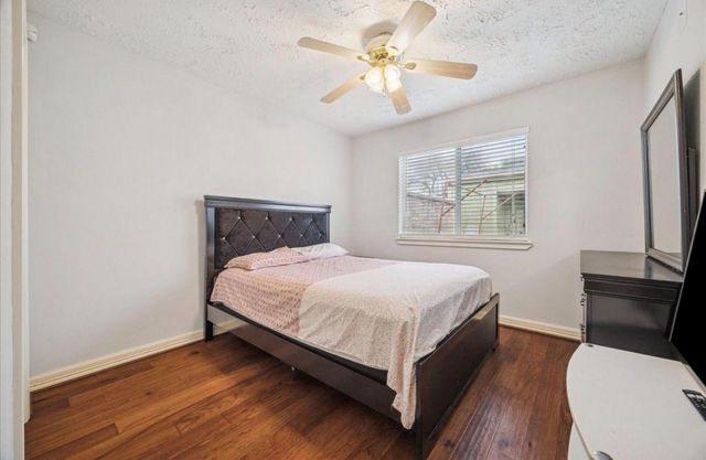 16147 New Field Drive, Houston, TX 77082