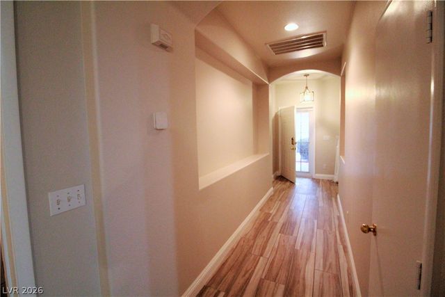 8845 Settlers Pointe Court, Las Vegas, NV 89148