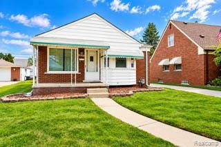 15228 Warwick Avenue, Allen Park, MI 48101