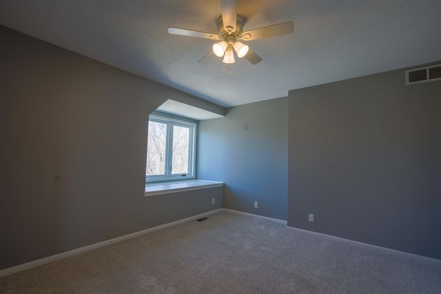 330 S Fairway Cir, Andover, KS 67002