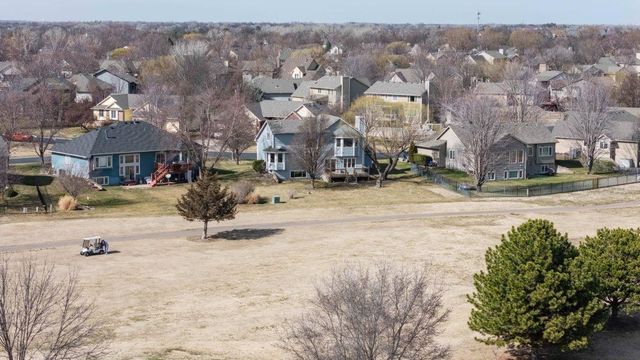 330 S Fairway Cir, Andover, KS 67002