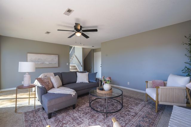 330 S Fairway Cir, Andover, KS 67002