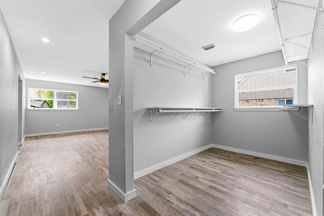 206 W North Hill Drive, Spring, TX 77388