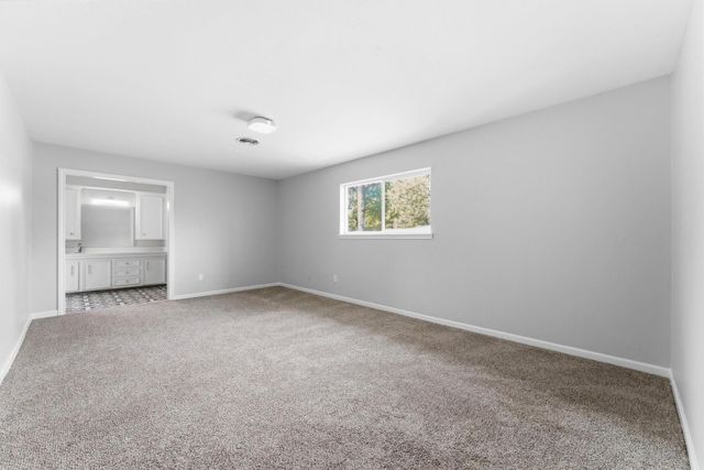 206 W North Hill Drive, Spring, TX 77388