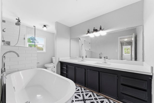 206 W North Hill Drive, Spring, TX 77388