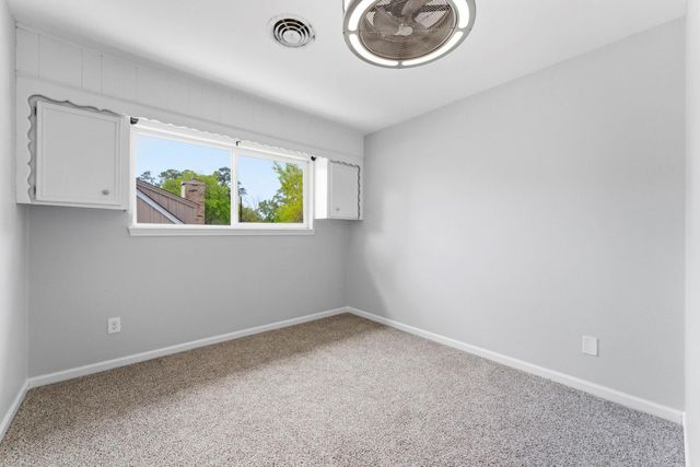 206 W North Hill Drive, Spring, TX 77388