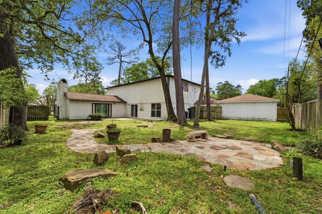 206 W North Hill Drive, Spring, TX 77388