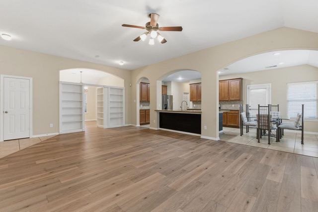 21822 Mt Hunt Drive, Spring, TX 77388