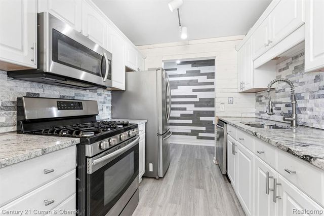9601 Bayview Drive 301, Ypsilanti, MI 48197