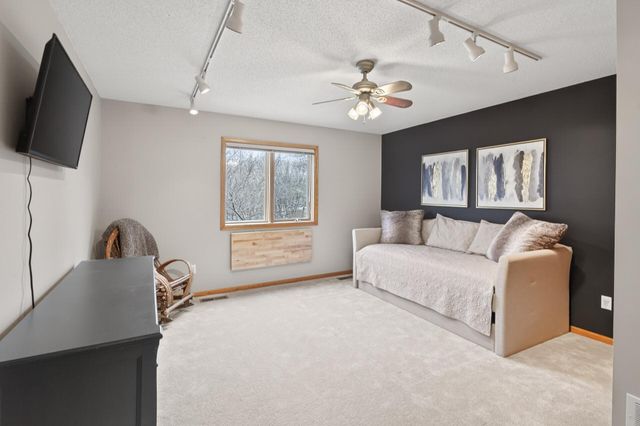 10500 57th Place N, Plymouth, MN 55442