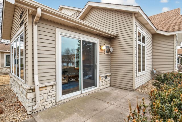 10500 57th Place N, Plymouth, MN 55442