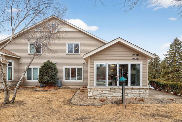 10500 57th Place N, Plymouth, MN 55442