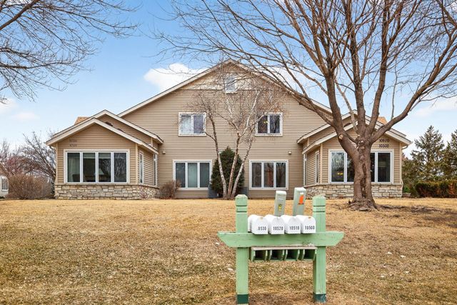 10500 57th Place N, Plymouth, MN 55442