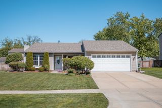 20533 S Graceland Lane, Frankfort, IL 60423