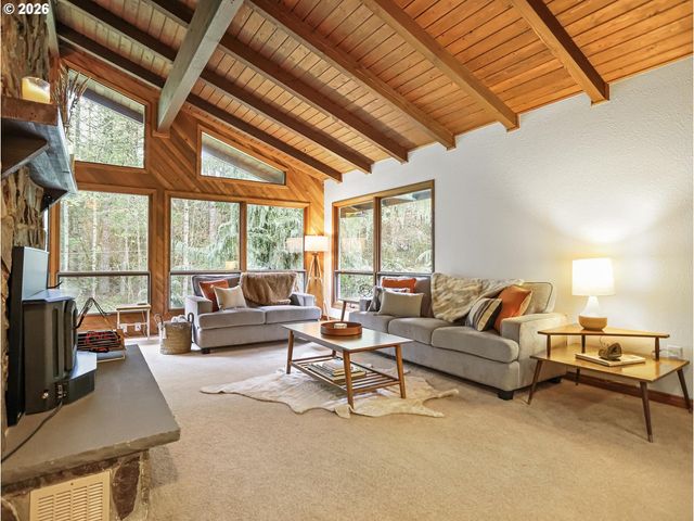 45990 Se JADRNY Rd, Sandy, OR 97055