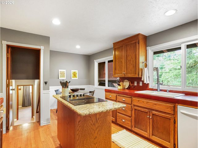 45990 Se JADRNY Rd, Sandy, OR 97055