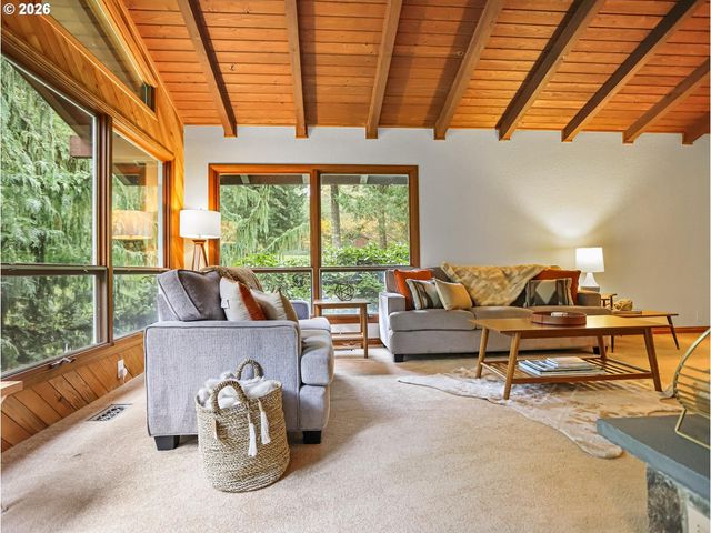 45990 Se JADRNY Rd, Sandy, OR 97055