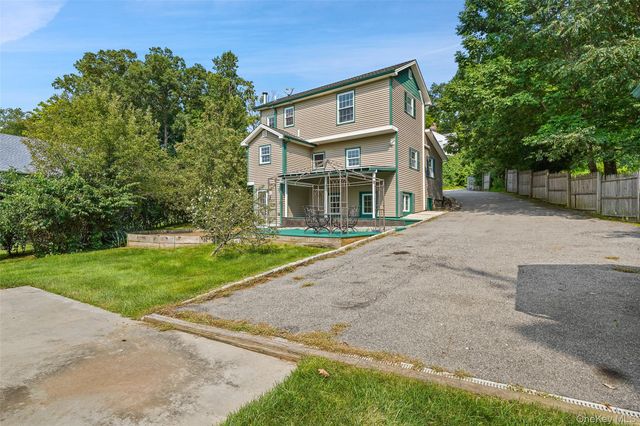 24 Inwood Place, Patterson, NY 12563