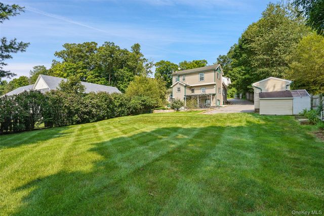 24 Inwood Place, Patterson, NY 12563