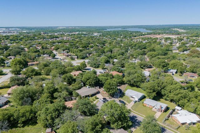 4806 Jaycrest Court, Fort Worth, TX 76135