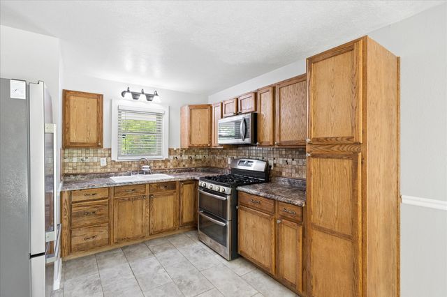 4806 Jaycrest Court, Fort Worth, TX 76135